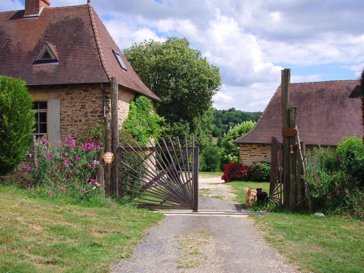 Bed and Breakfast La Ferme De Sapharey Sarrazac  Экстерьер фото